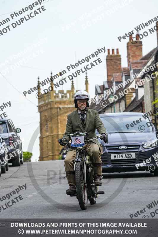 Vintage motorcycle club;eventdigitalimages;no limits trackdays;peter wileman photography;vintage motocycles;vmcc banbury run photographs